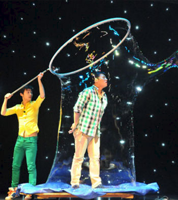 bubble-show-2.jpg